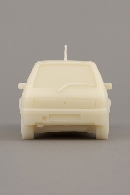 Bougie parfumée artisanale Peugeot 205 GTI – décoration automobile raffinée