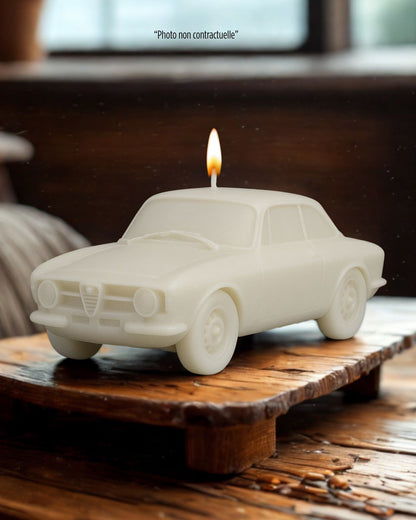Bougie parfumée artisanale Alfa Romeo Giulia Sprint GT – décoration automobile raffinée