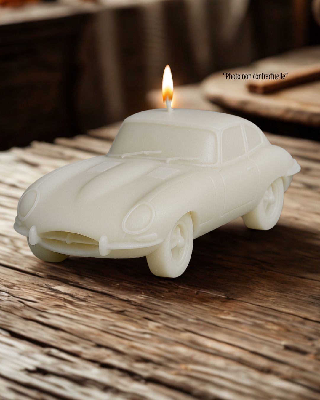 Bougie parfumée artisanale Jaguar Type-E – décoration automobile raffinée - Edition limitée